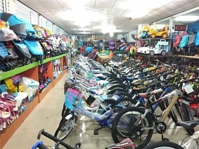 新九龙小商品批发城品类升级火爆招商