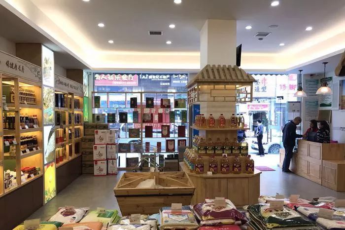 将放心粮油店开到家门口,能否打通放心粮油消费的最后一公里?