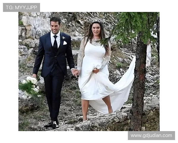 凯莉布鲁克R级电影中的银幕魅力与角色成长旅程纪实赏析 凯莉布鲁克R级电影中的银幕魅力与角色成长旅程纪实赏析